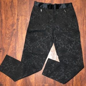 BCBG MAXAZRIA Black Silky Patterned Pants